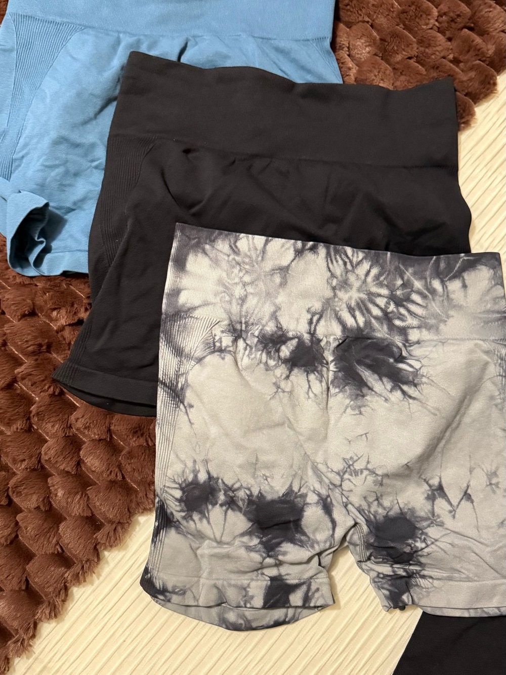 SHEIN Blue, Black & Gray Tie-Dye Women’s Athletic Shorts Set